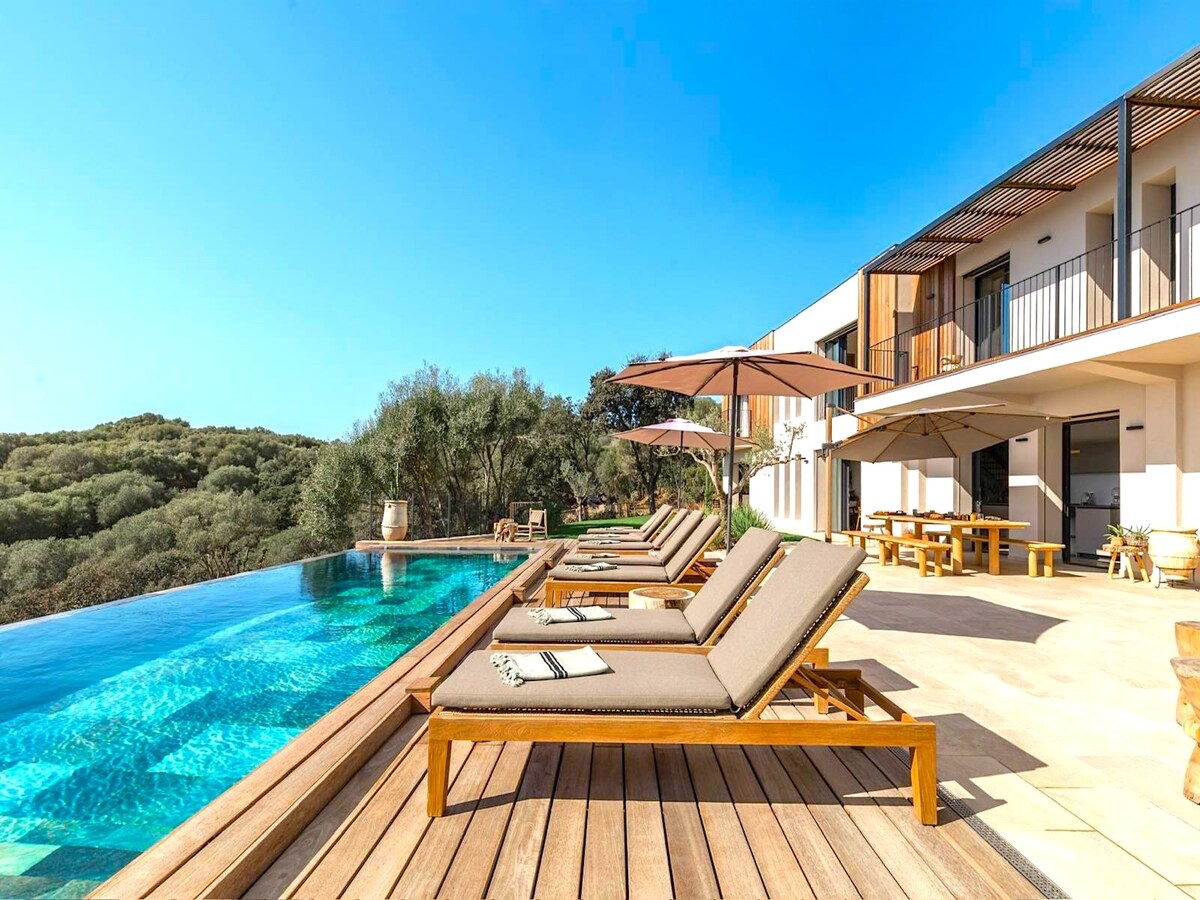 Villa Sartène overview 2