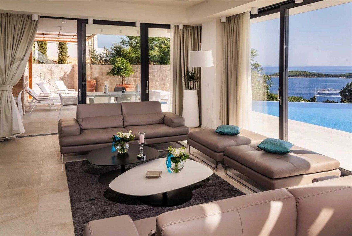 Villa Podstine overview 1