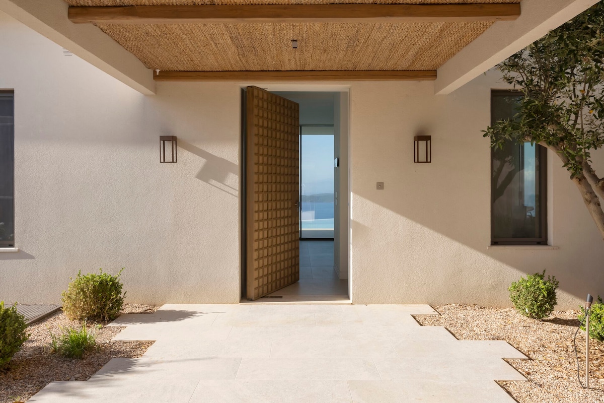 Villa Ithaki overview 2