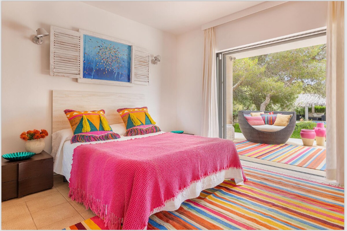 Villa Leonor Formentera overview 2