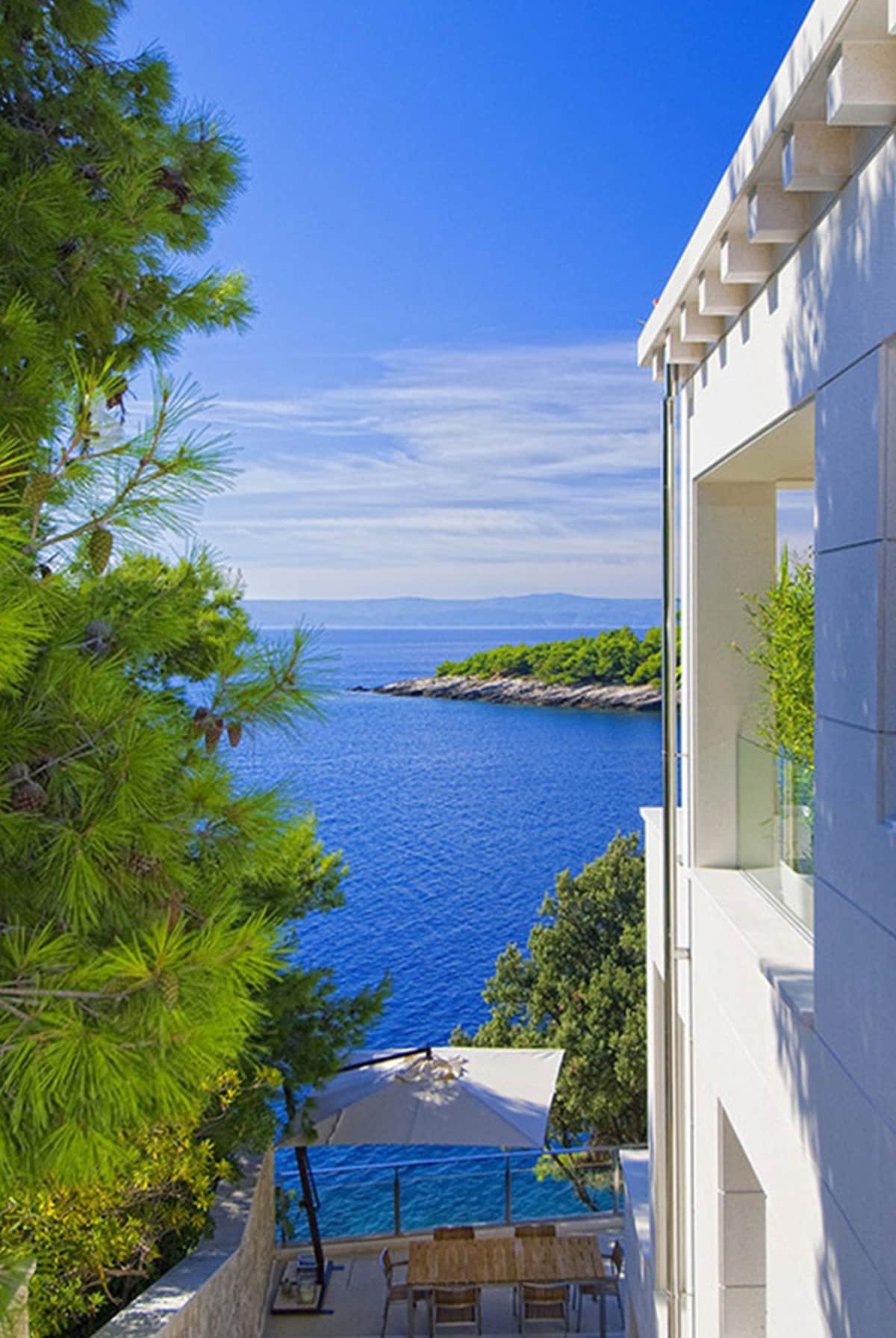 Villa Pelegrin overview 3