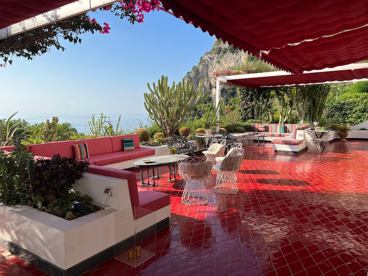 Casa Marina Grande overview 1