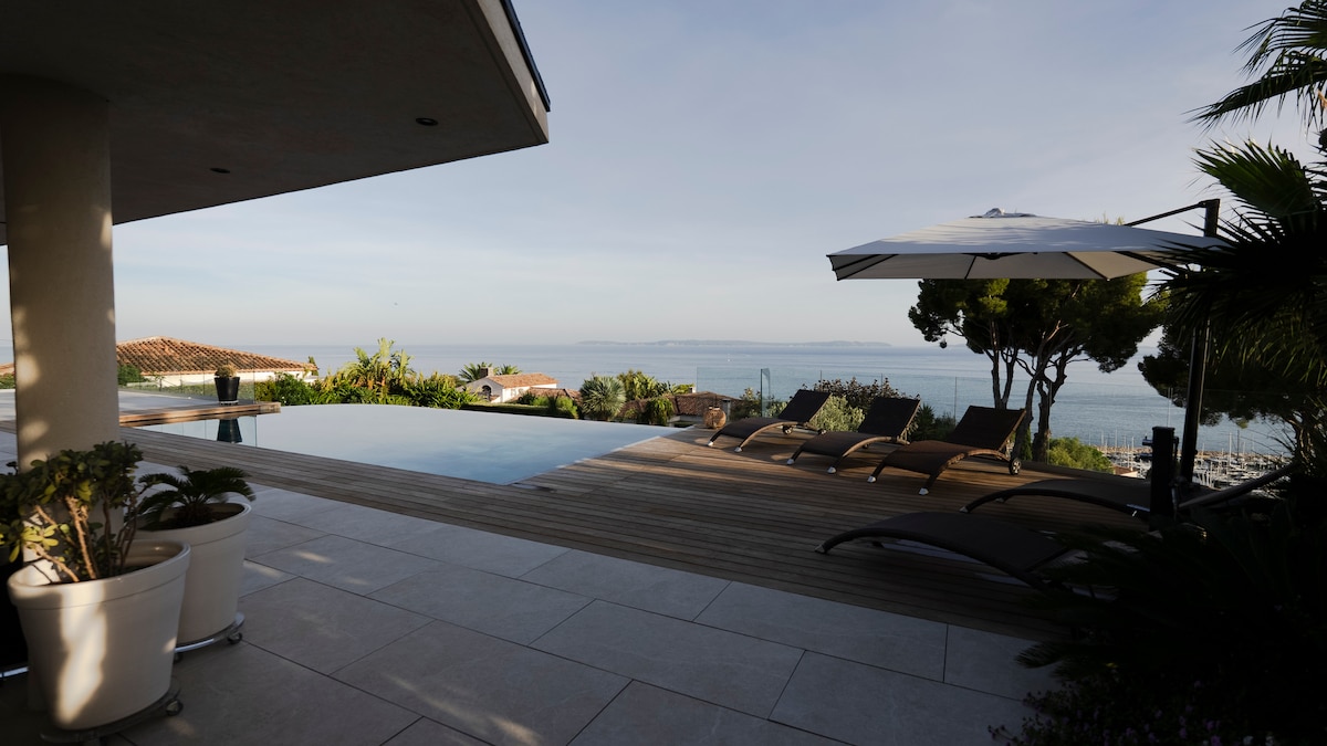 Villa Soleil Levant overview 1