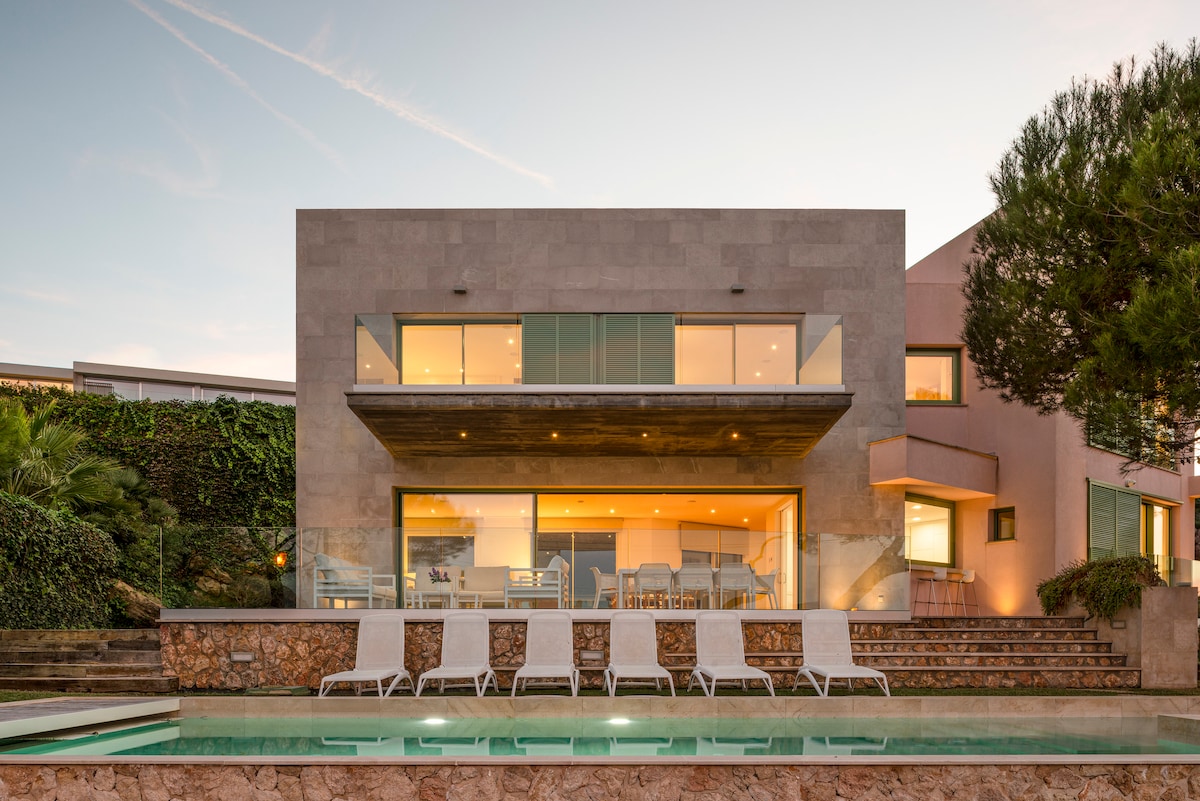 Villa Llucmajor overview 2