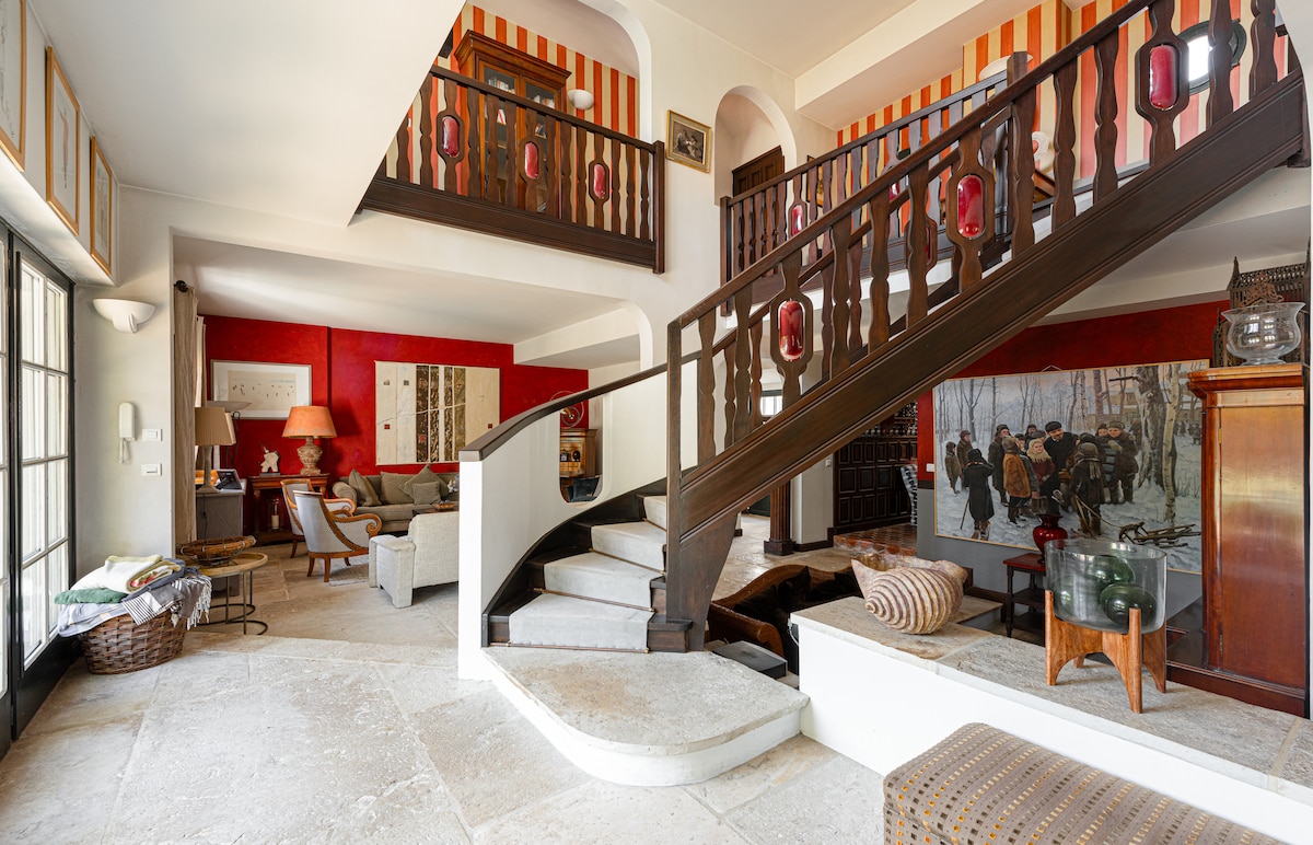 Villa Minerva overview 2