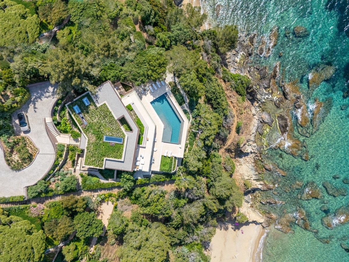 Villa Rella overview 2