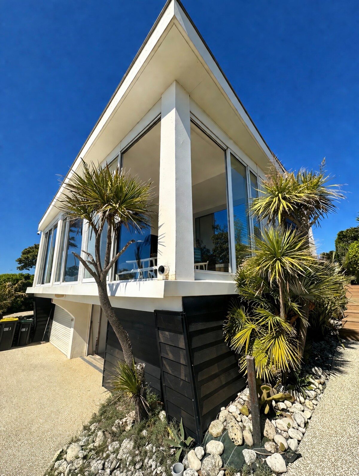 Villa Horizon overview 1