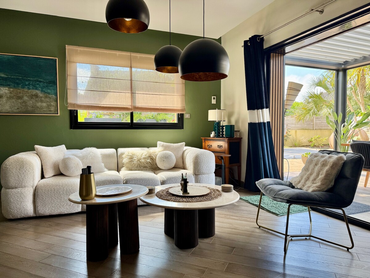 Villa Armen overview 3