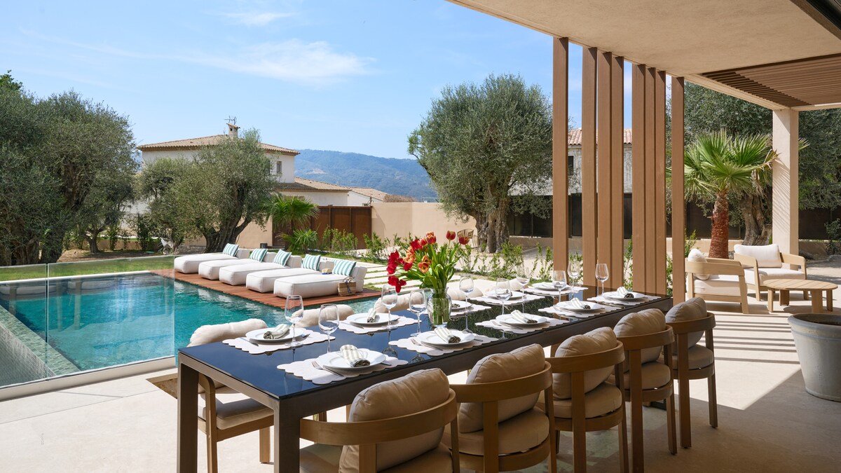 Villa Tomelio overview 1