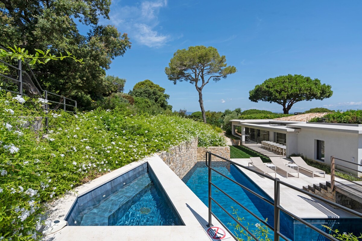 Villa Seria overview 1
