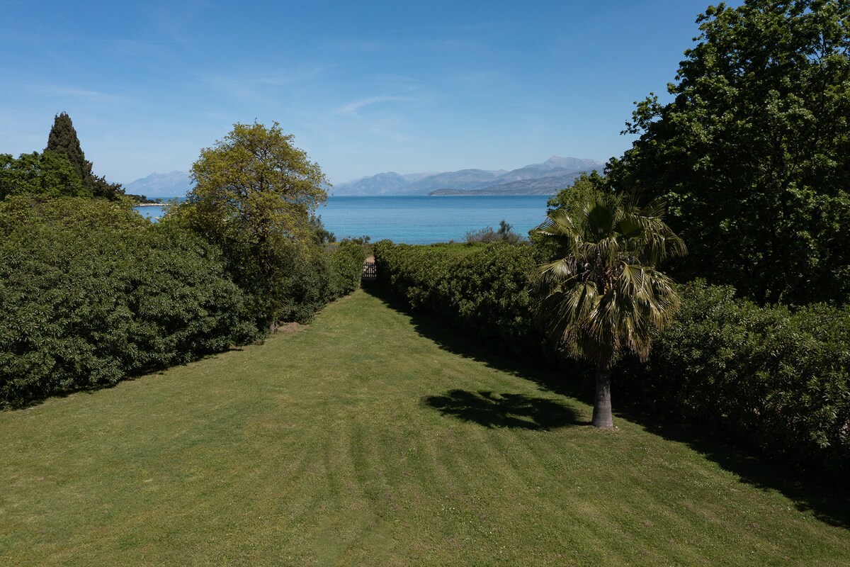 Villa Pontikonisi 10