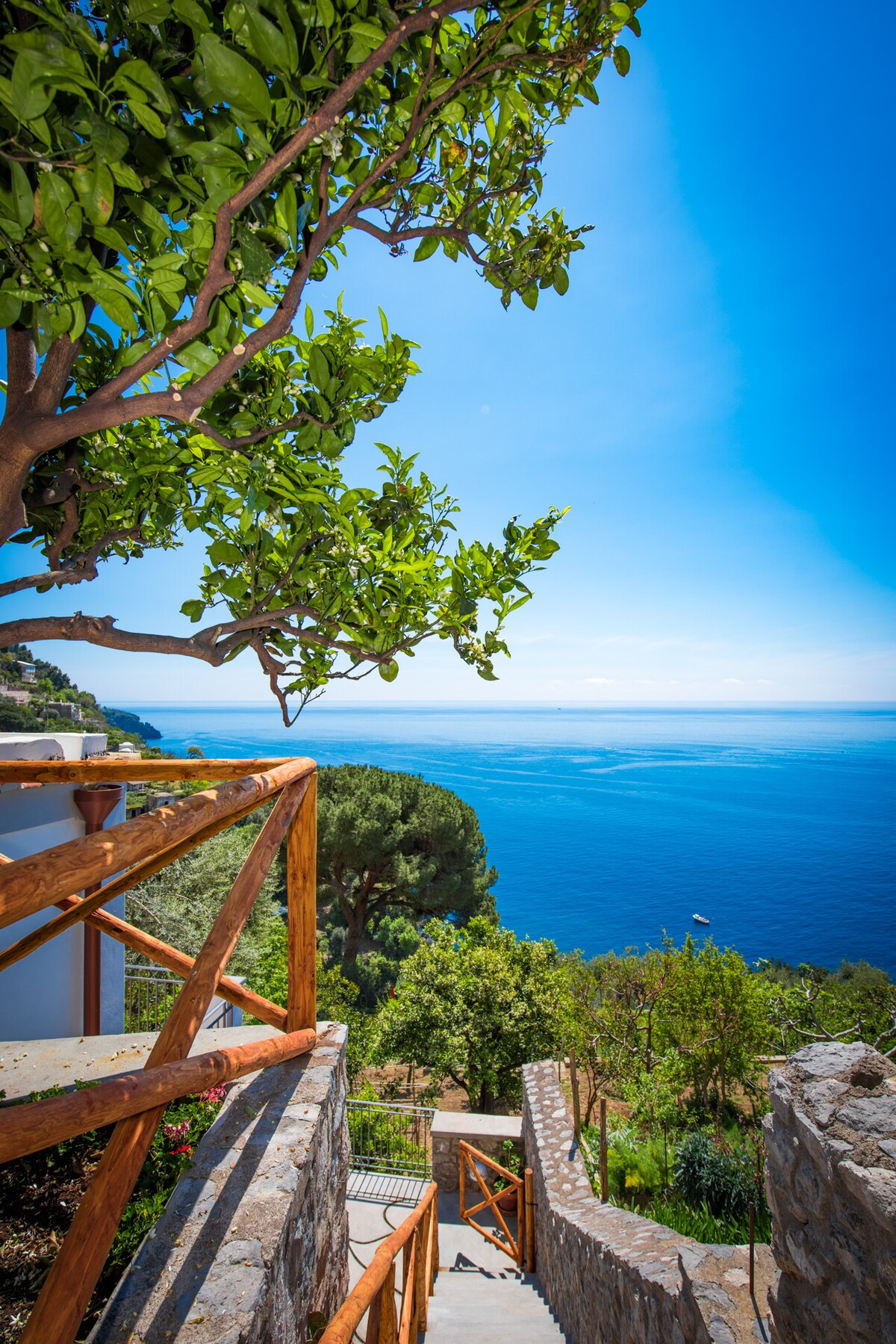 Casa Incanto overview 3