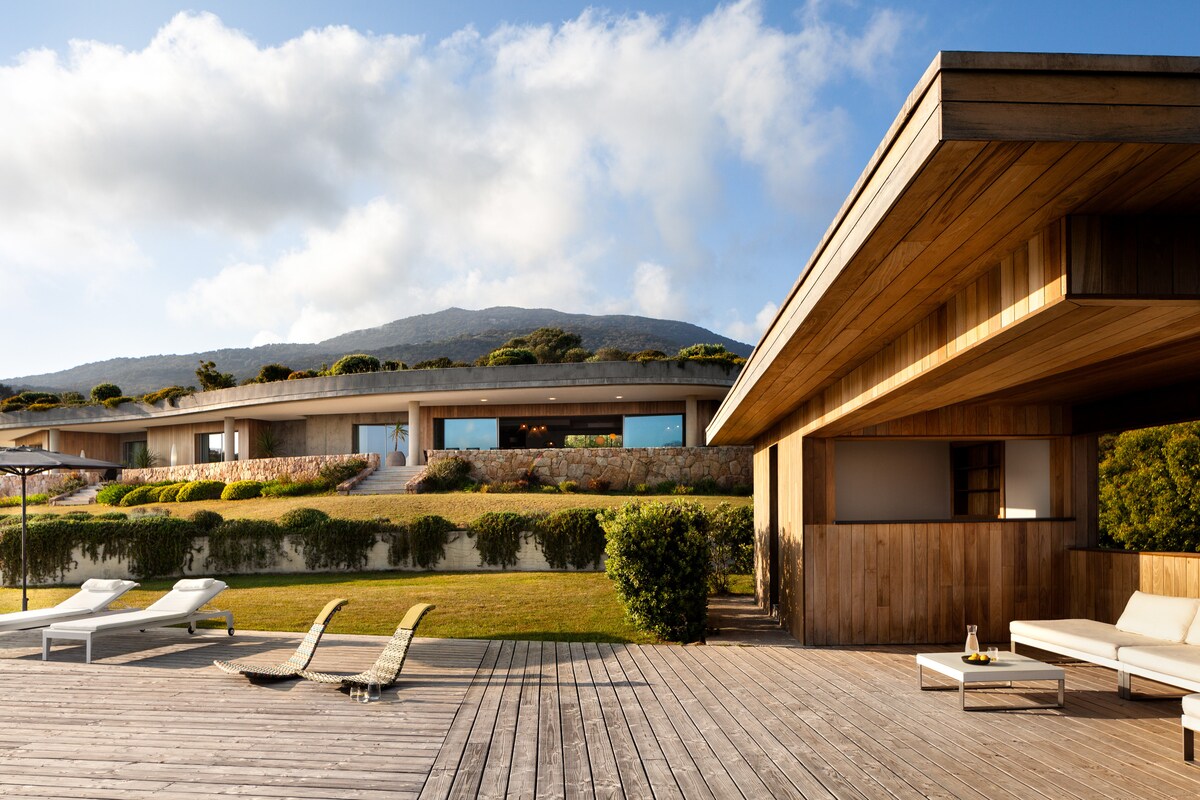 Villa Ruppione overview 2