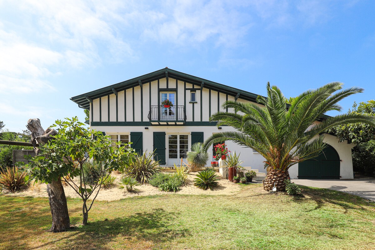 Villa Chiberta overview 1
