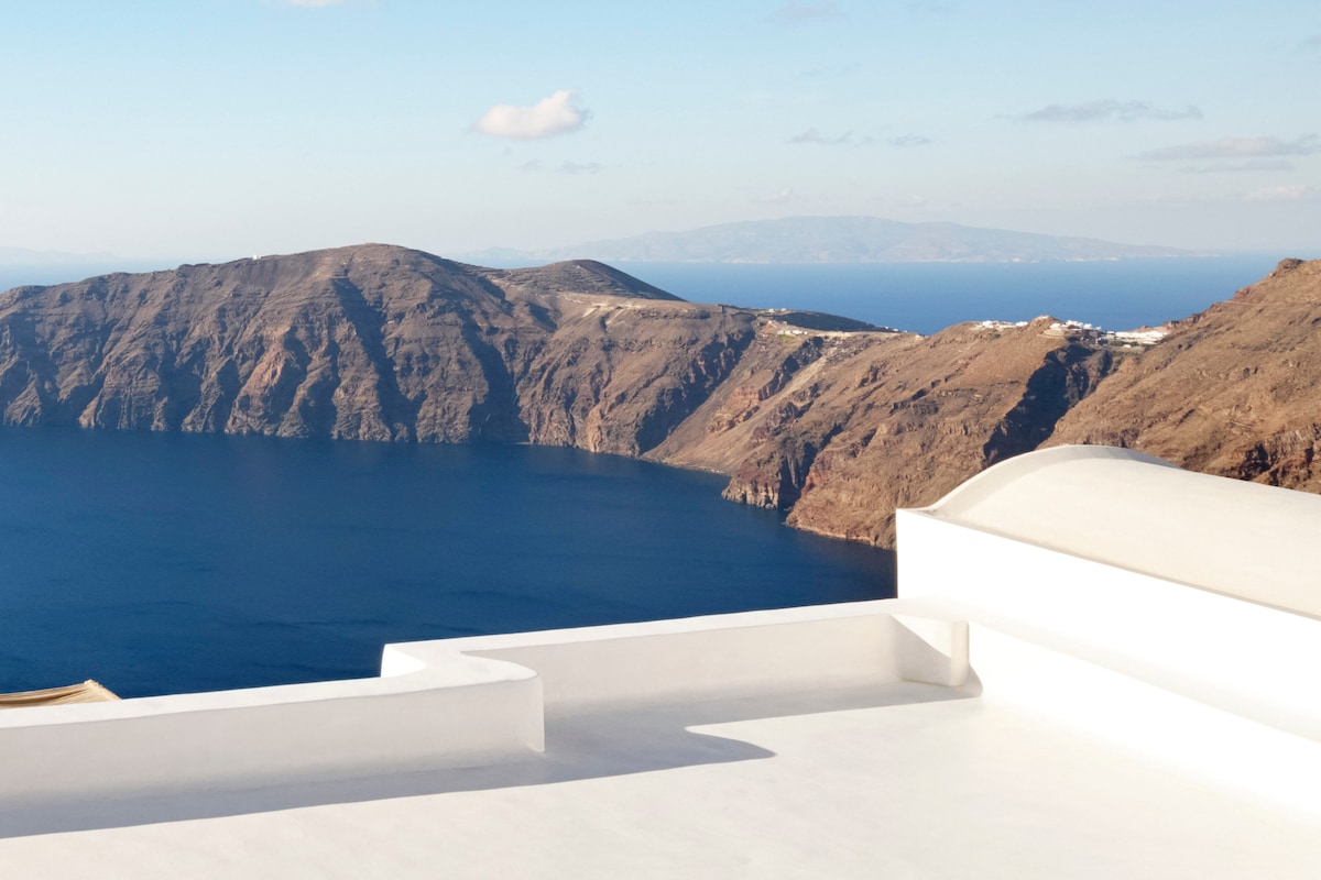 Villa Astra overview 3