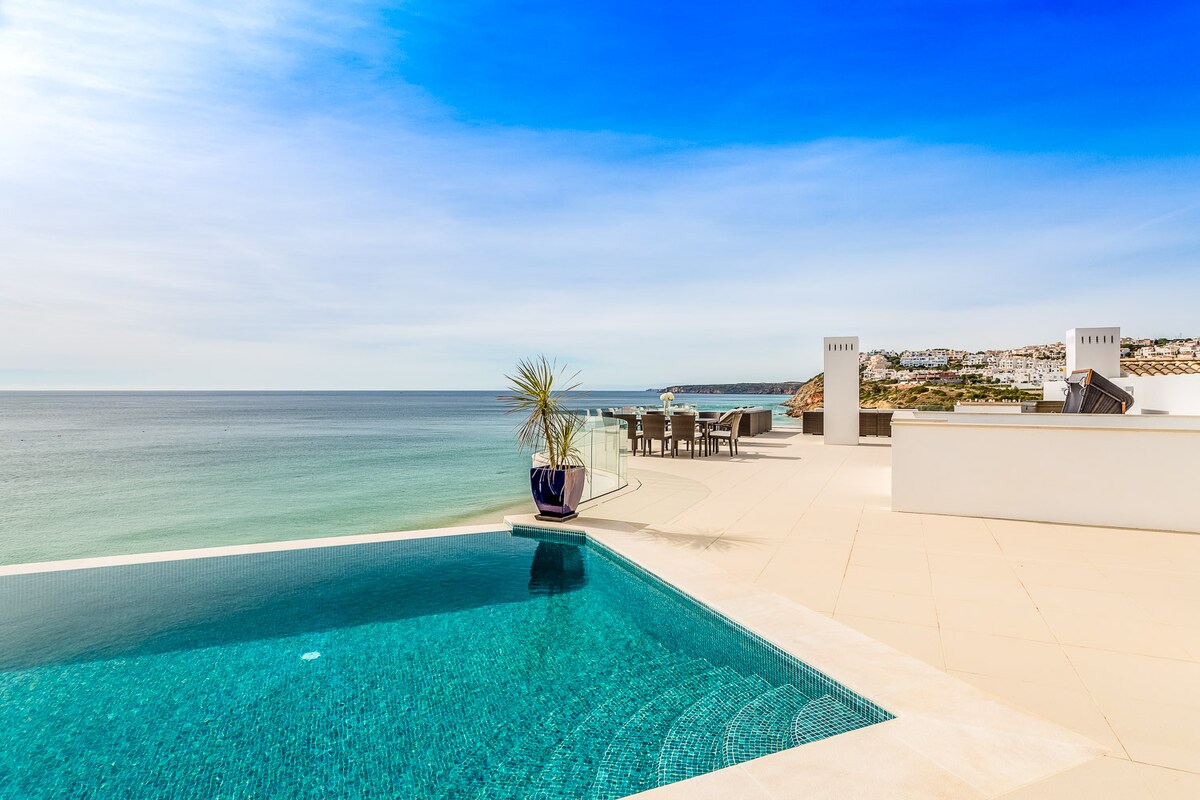 Villa Vilamoura overview 2