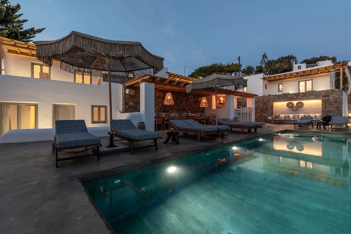 Villa Triton overview 2