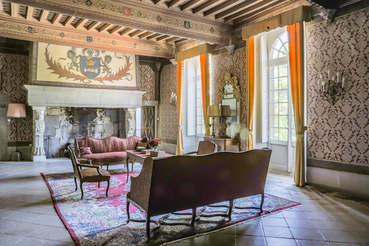 Château d'Agel overview 1