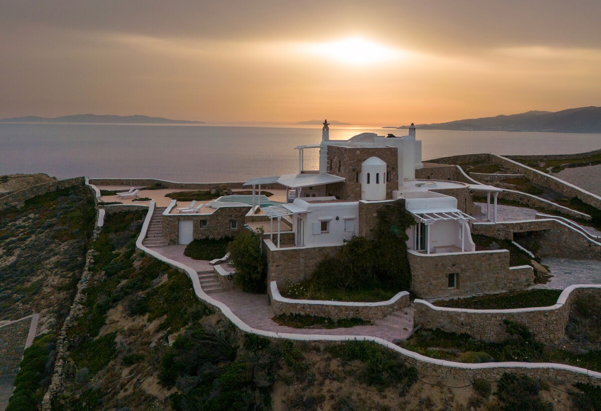 Villa Ornos overview 2