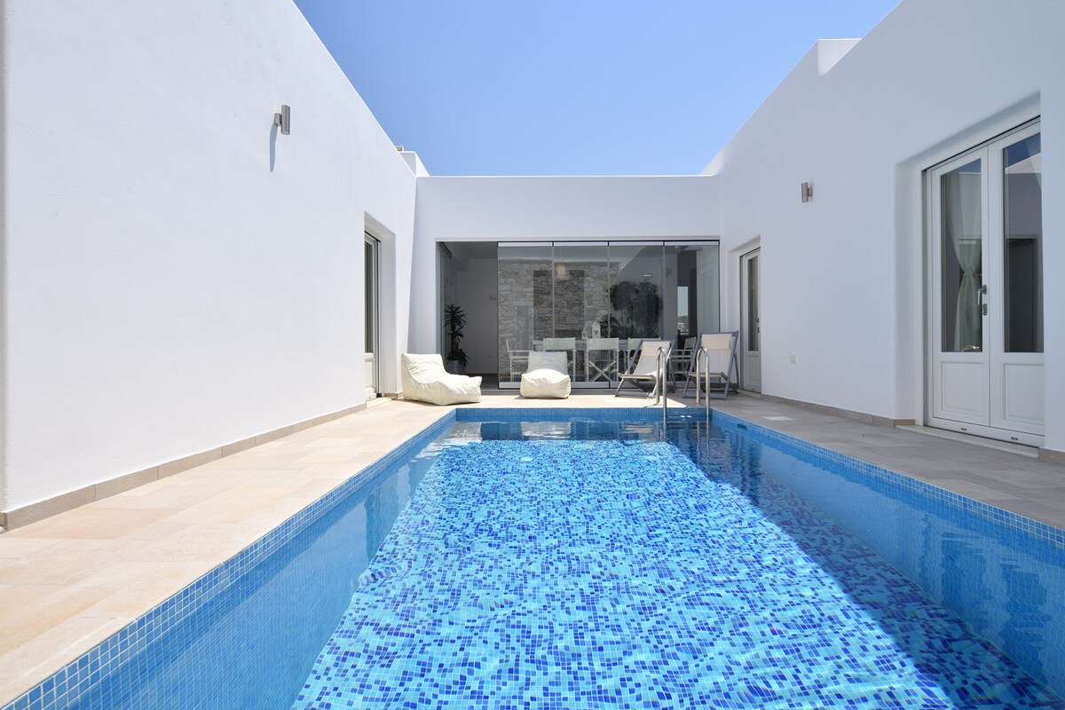Villa Logaras 4