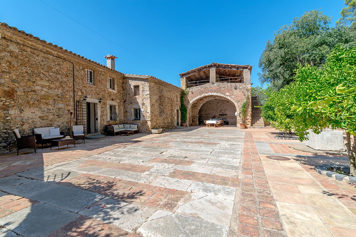 Casa Brava overview 3