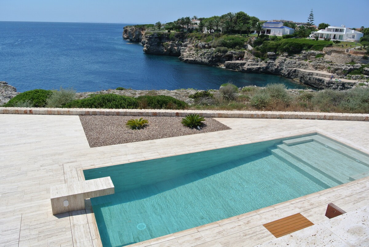 Villa Alakala overview 2