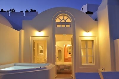 Villa Megalochori overview 3