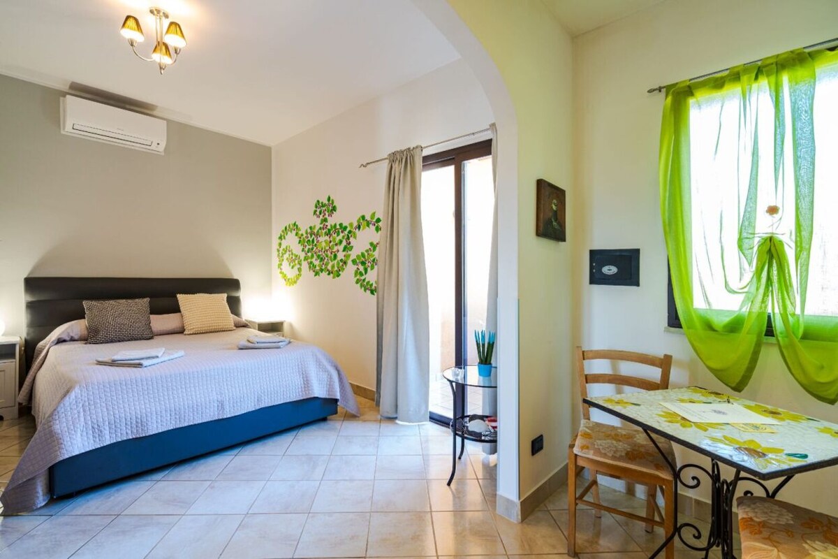 Villa Alcantara overview 3