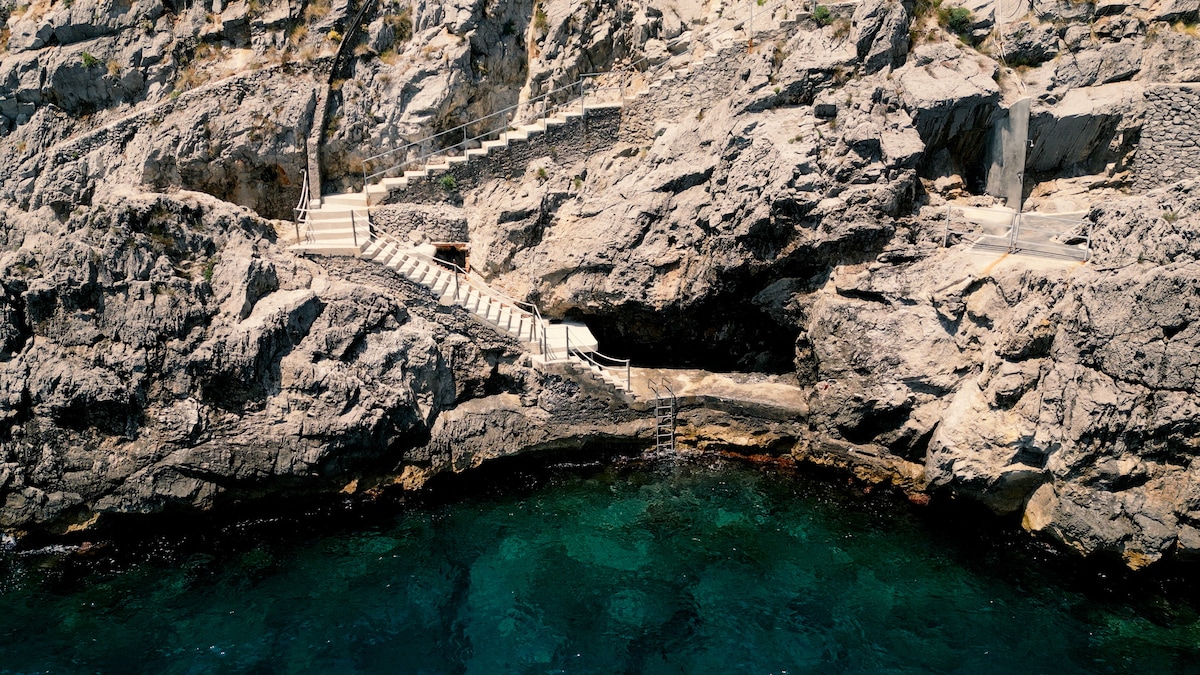 Villa Pergola overview 2