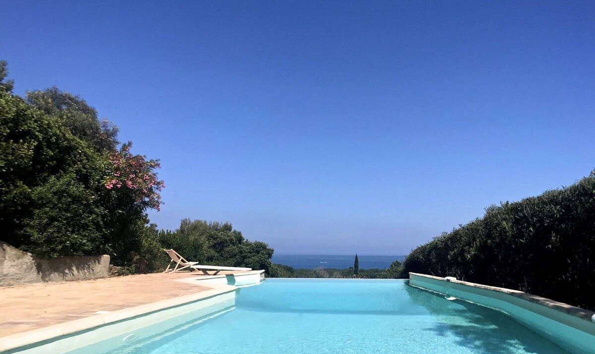 Villa du Gaou overview 2