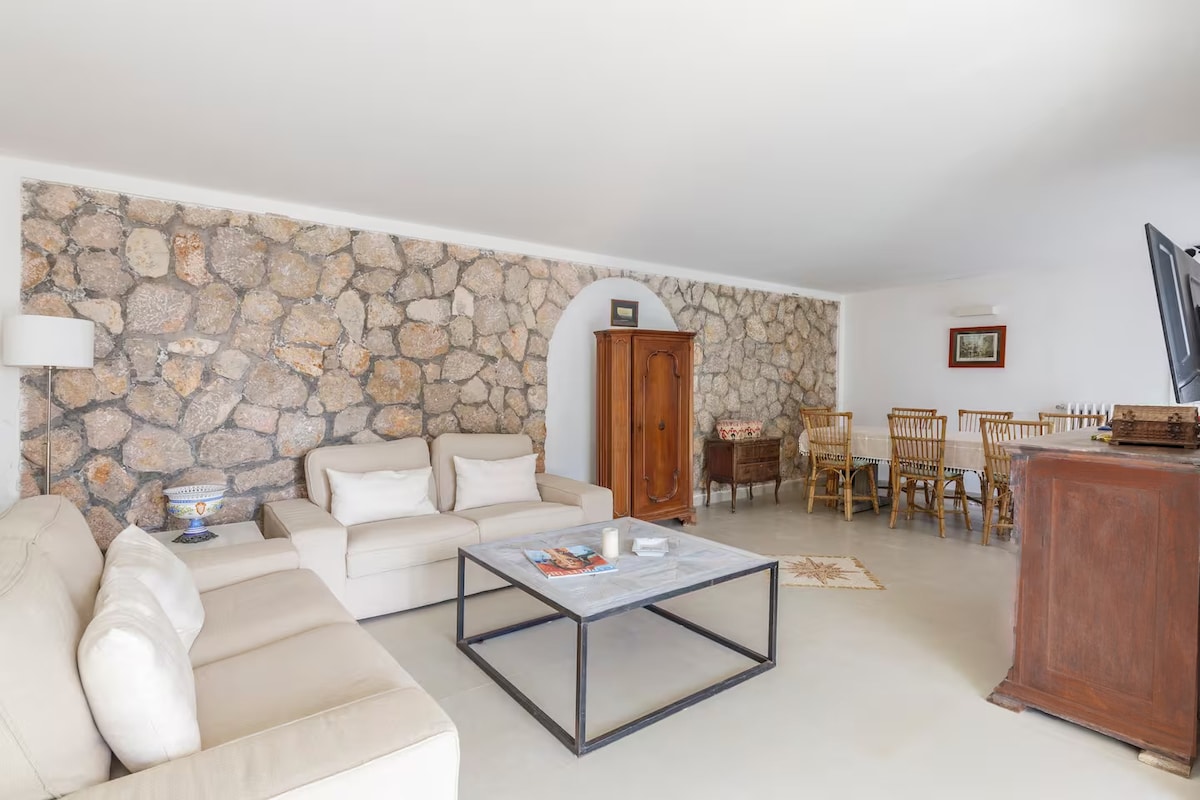 Villa Faraglioni 2