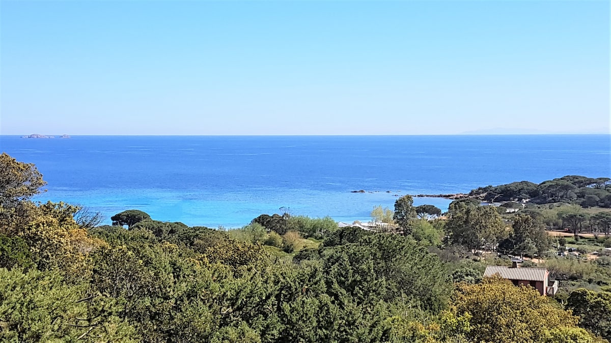 Villa Cala Rossa overview 3