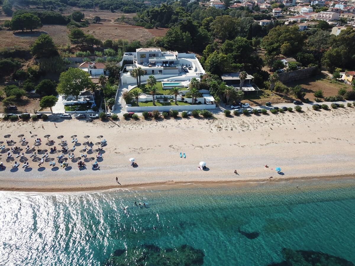Villa Elios overview 3