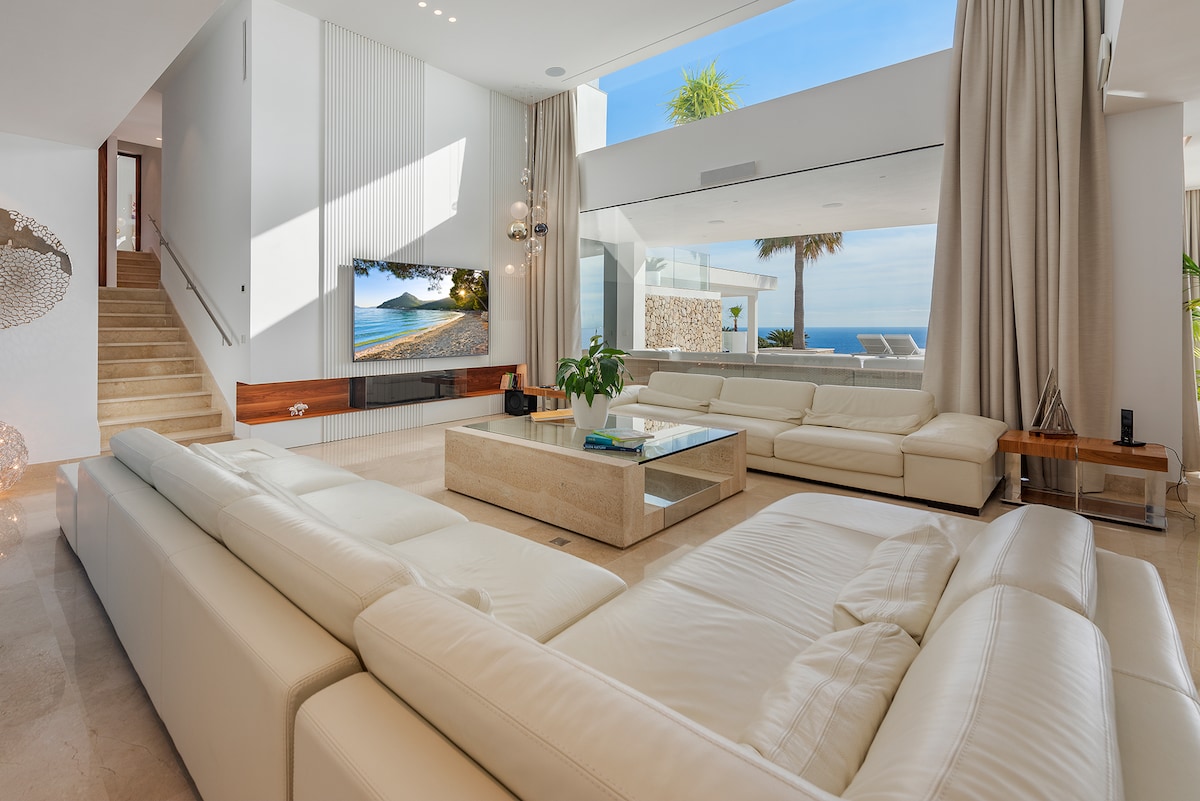 Villa Blue Sky overview 3