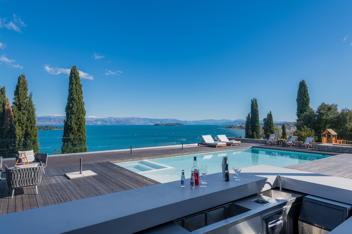 Villa Sidari overview 2