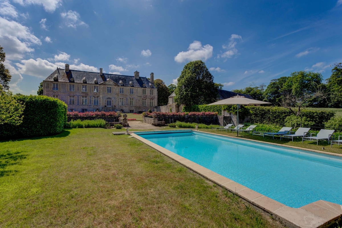 Château de Canville overview 1