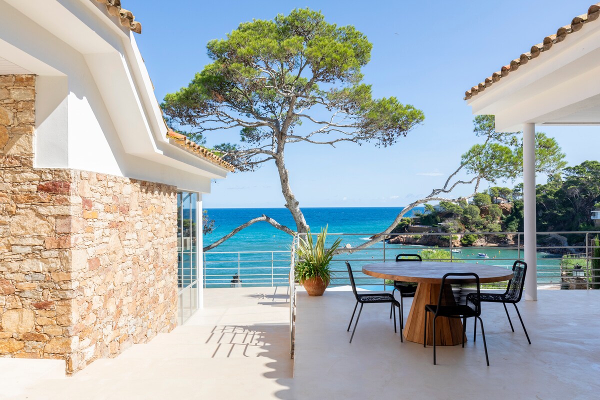 Casa del Mediterrani overview 2