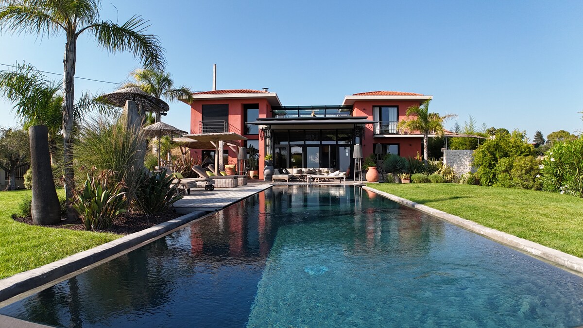 Villa des Pins 2