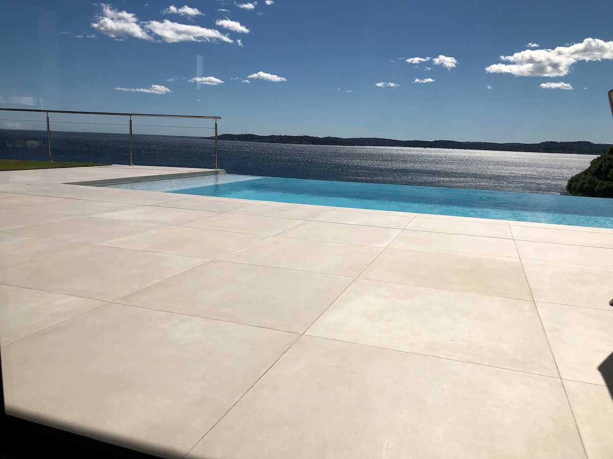 Villa Moderniste overview 3