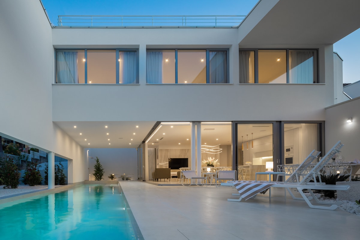 Villa Biancomar overview 2