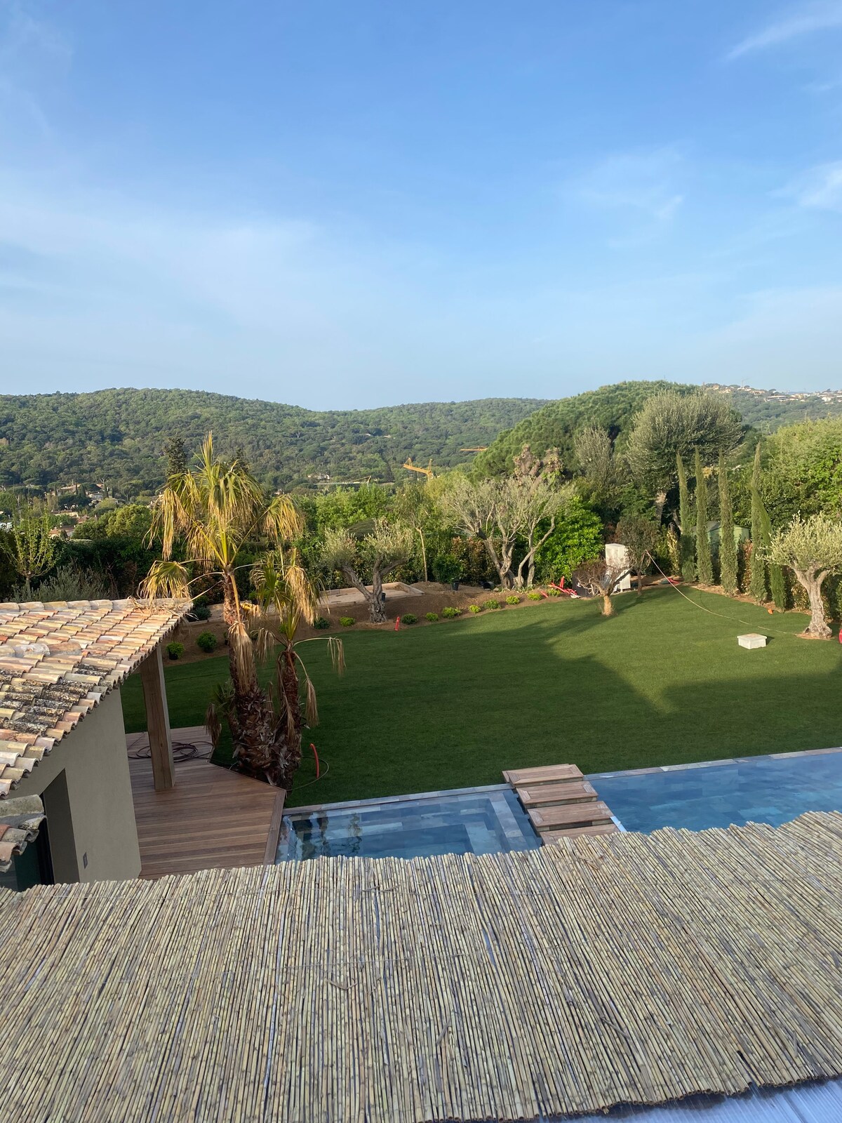 Villa Garenne overview 2