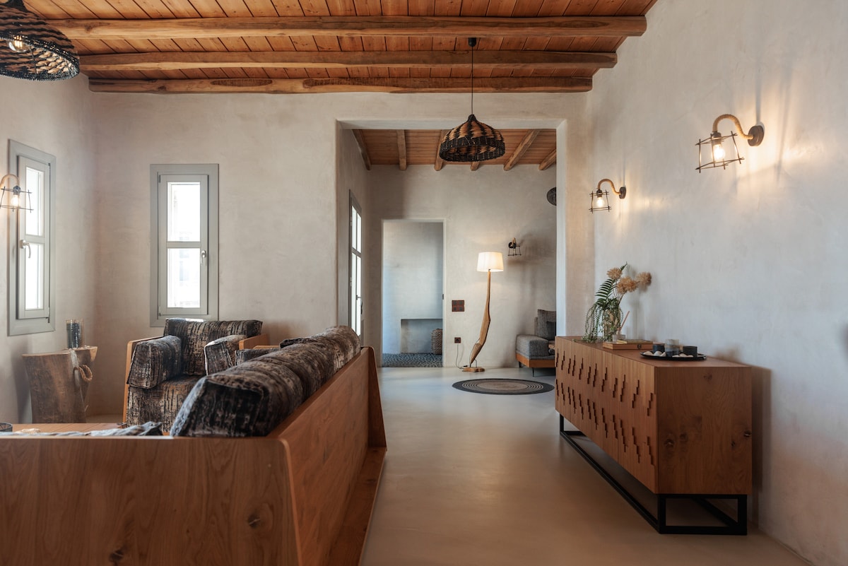 Villa Sapphira overview 1