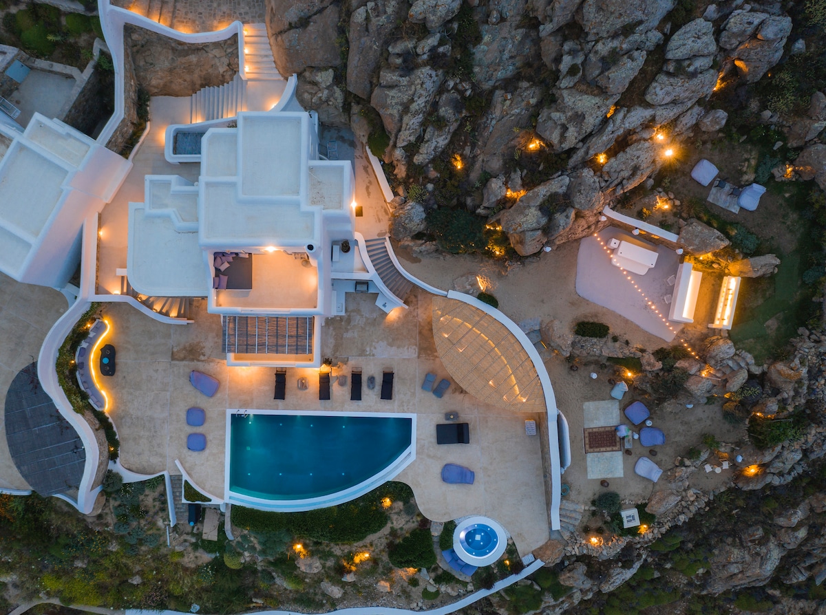 Villa Parthenos overview 3