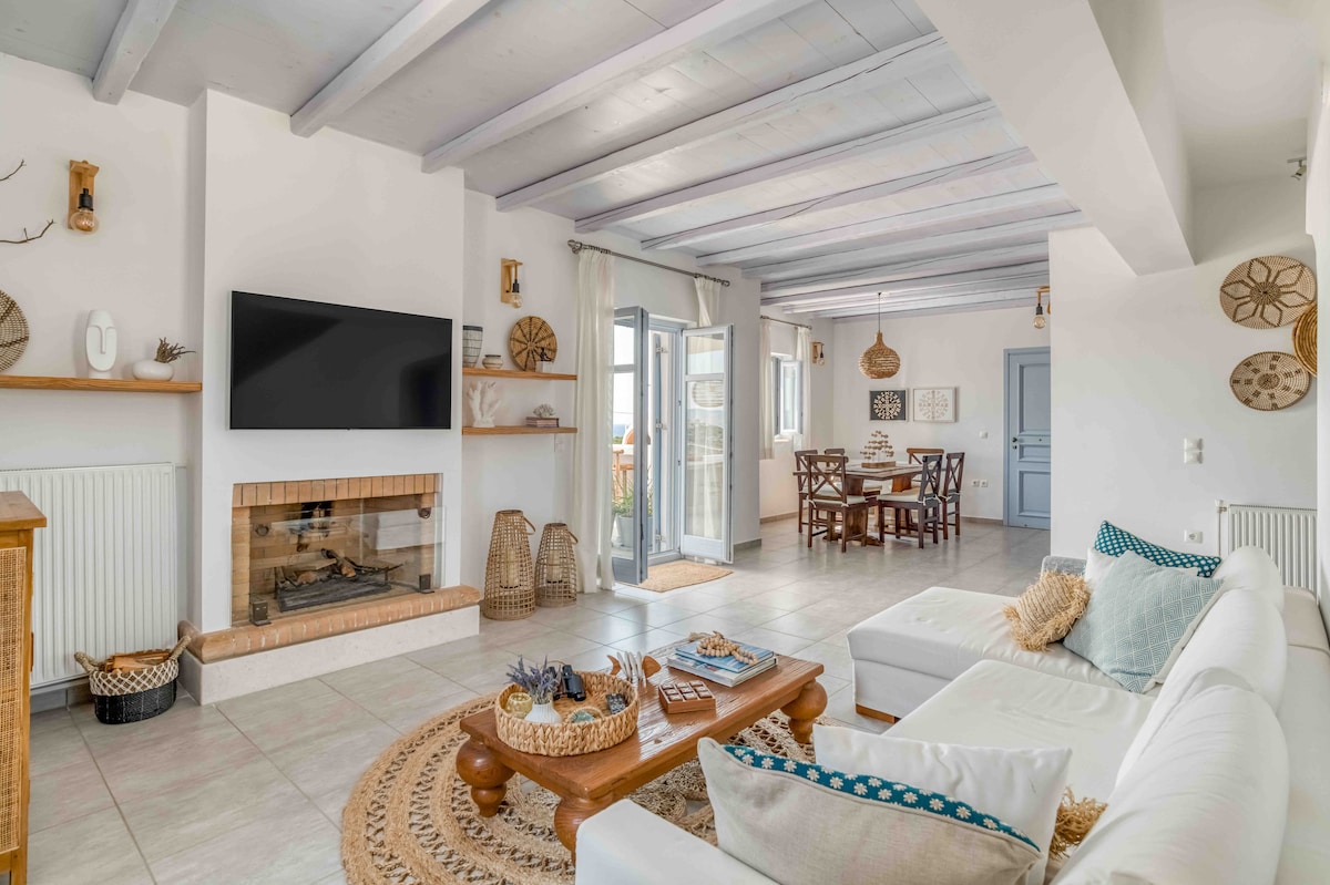 Villa Irini overview 3