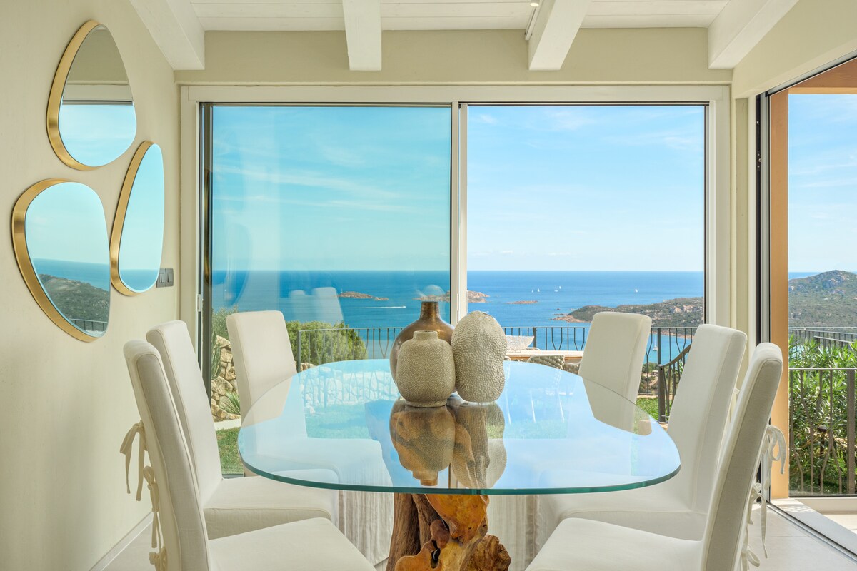 Villa Smeralda overview 1