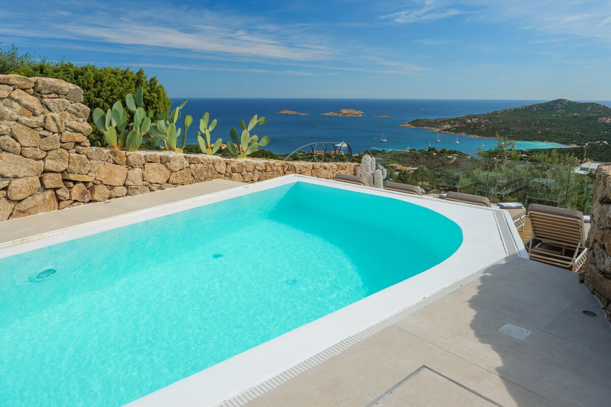 Villa Smeralda overview 2