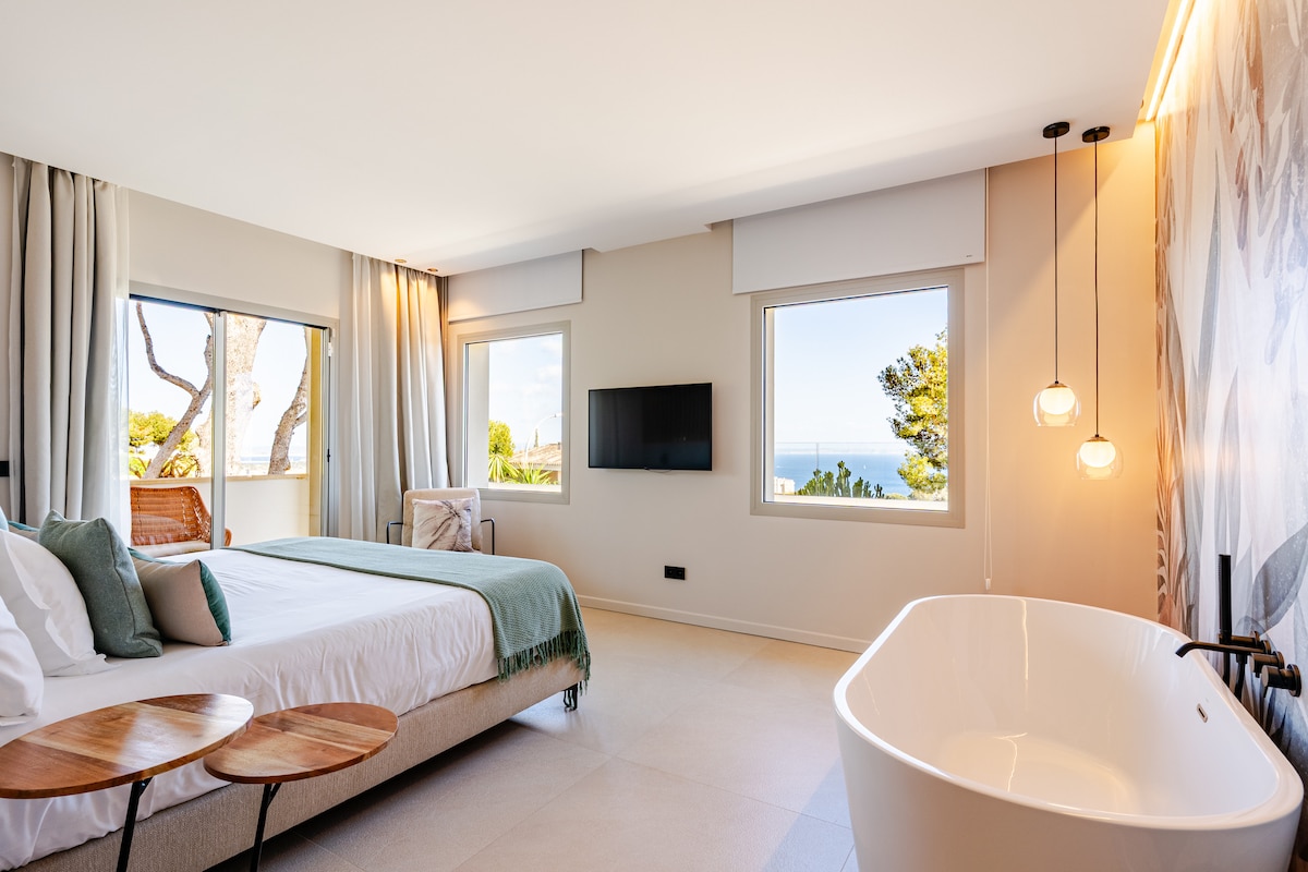 Villa Pollensa overview 1