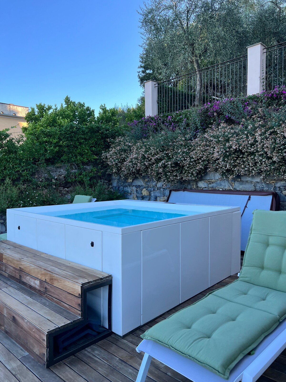 Casa Ligure overview 2