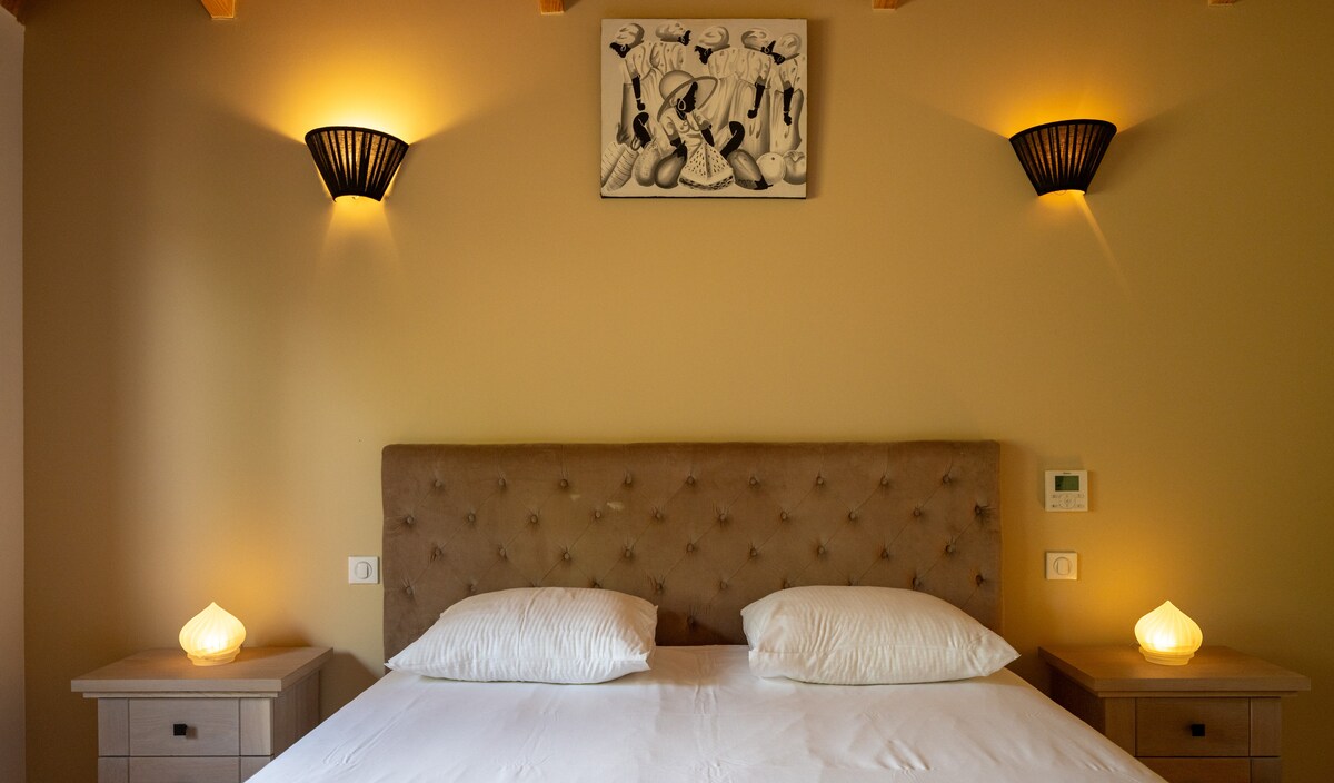 Villa Cerbicale overview 1