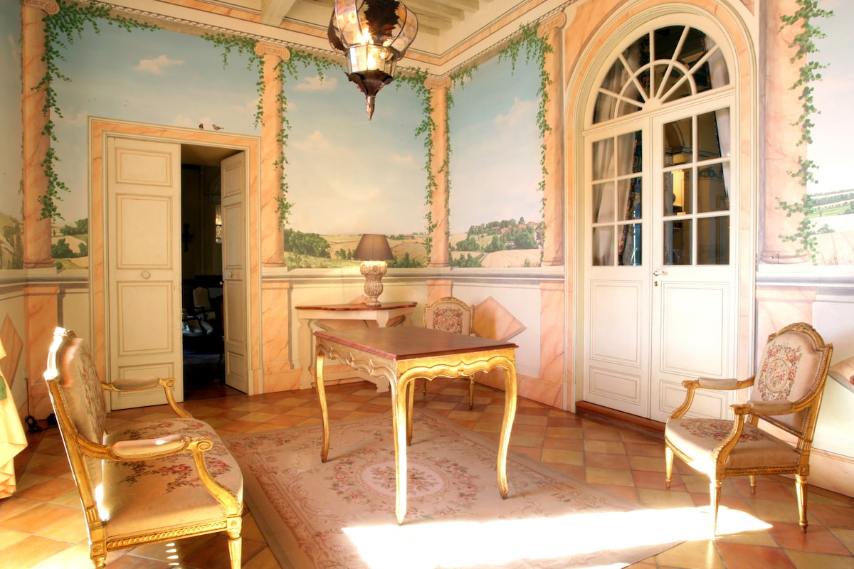 Château d'Issus overview 1